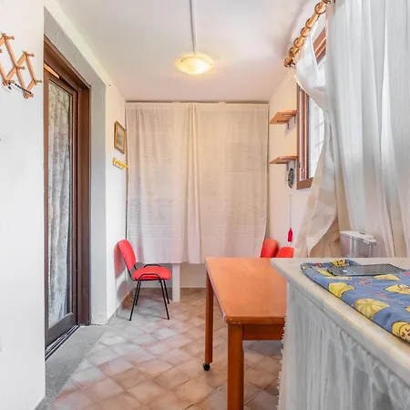 Foyer Mabel דירה *